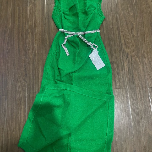 Zara textured weave green textured dress - Picture 9 of 9